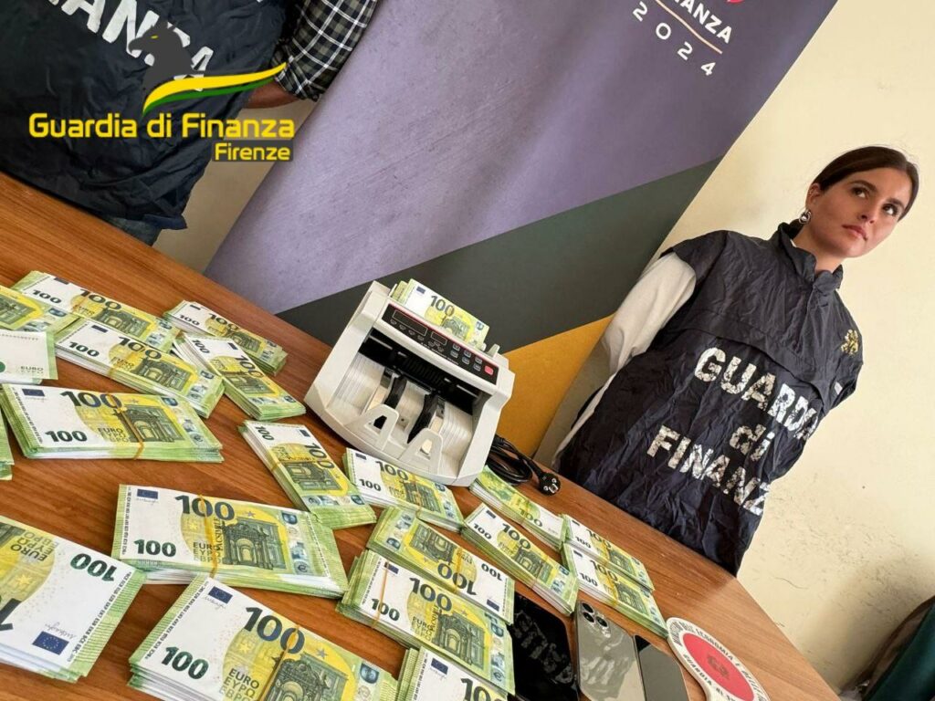 adn24 firenze | arrestati due giovani per truffa