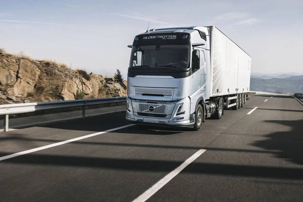 adn24 volvo trucks incrementa luso di acciaio a basse emissioni di co2