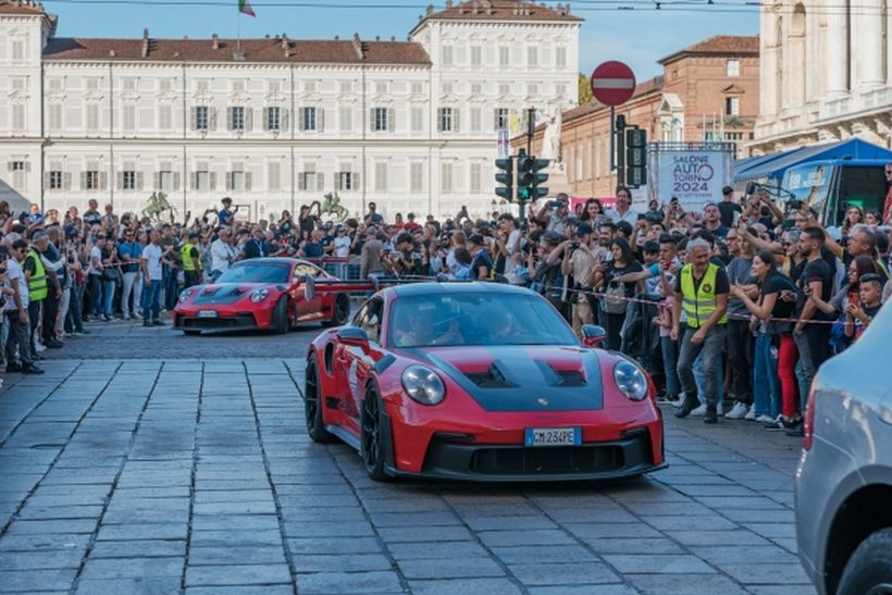 adn24 grande successo di pubblico per il salone dellauto di torino