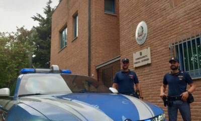 adn24 fano | arrestati due giovani per spaccio di droga uno espulso dallitalia