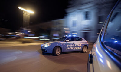 adn24 bolzano | lite per un parcheggio intervento della polizia in via napoli