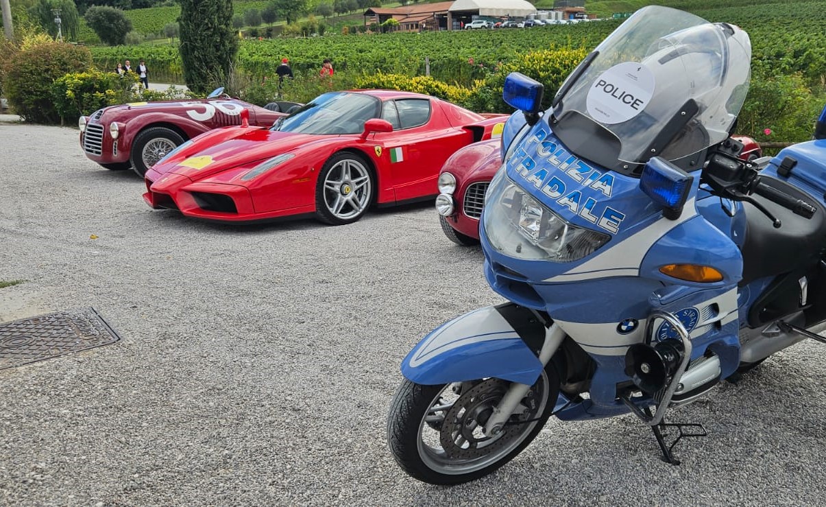 adn24 trieste | ferrari cavalcade lusso e sicurezza sulle strade del friuli venezia giulia