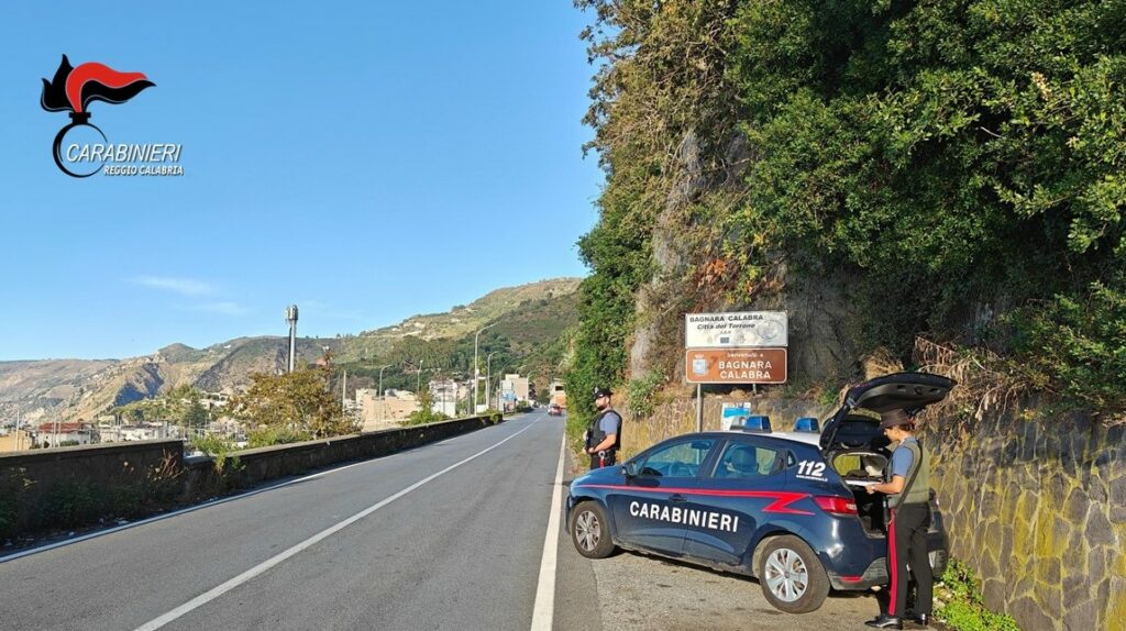 adn24 bagnara calabra rc | denunciate quattro persone per furto di energia elettrica arrestato un commerciante