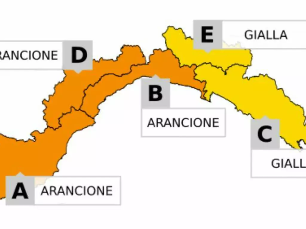 adn24 genova | in liguria diramata lallerta arancione brutto tempo in arrivo