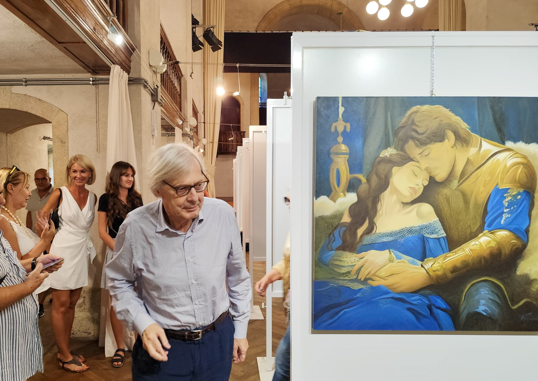 adn24 alassio sv | con la visita di vittorio sgarbi è stata inaugurata la mostra i percorsi dellarte