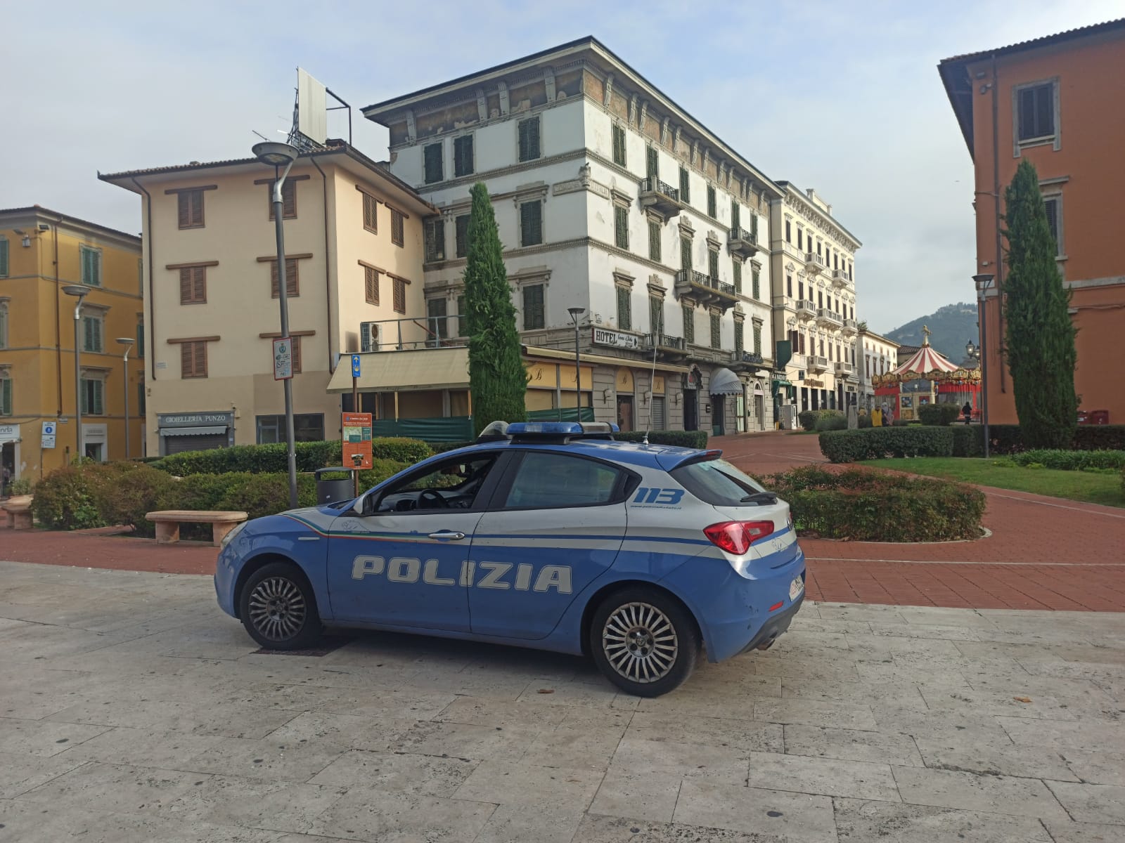 adn24 montecatini terme pi | continuano i controlli antidroga della polizia di stato