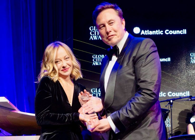 adn24 meloni lodata da musk da new york suona la carica alloccidente