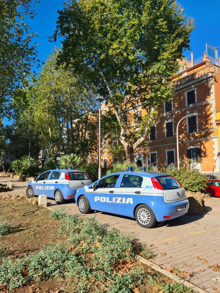 adn24 roma | operazione anti degrado al pigneto intervento della polizia e altri enti per ripristinare il decoro urbano