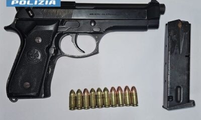 adn24 napoli | arrestato 21enne con pistola clandestina