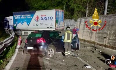 adn24 grave incidente sulla ss 685 valnerina un morto e un ferito