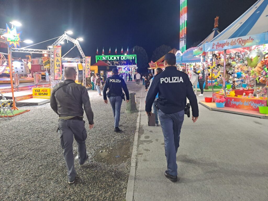 adn24 lucca | controlli intensificati alla stazione e al centro storico oltre 100 persone verificate in una serata