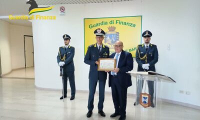 adn24 bari | il prefetto in visita al comando provinciale della guardia di finanza