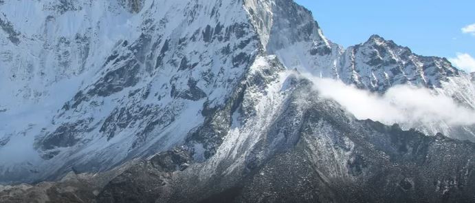 adn24 sai che il monte everest continua a stupire scienziati e alpinisti