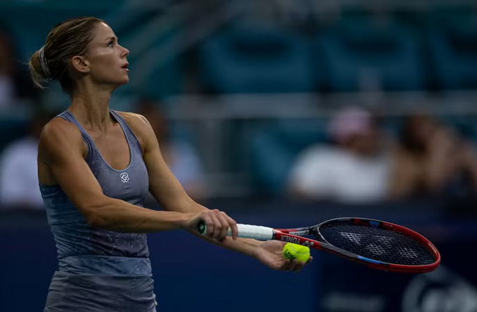 adn24 camila giorgi ho deciso di smettere ma non sono mai sparita