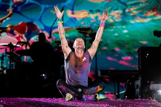 adn24 musica | coldplay ritiro dalle scene dopo il 12° album chris martin spiega la sua decisione