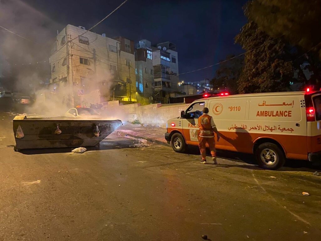 adn24 libano | croce rossa 4 soccorritori feriti in attacco nel sud israele assicura protezione per le forze unifil ma il bilancio delle vittime aumenta