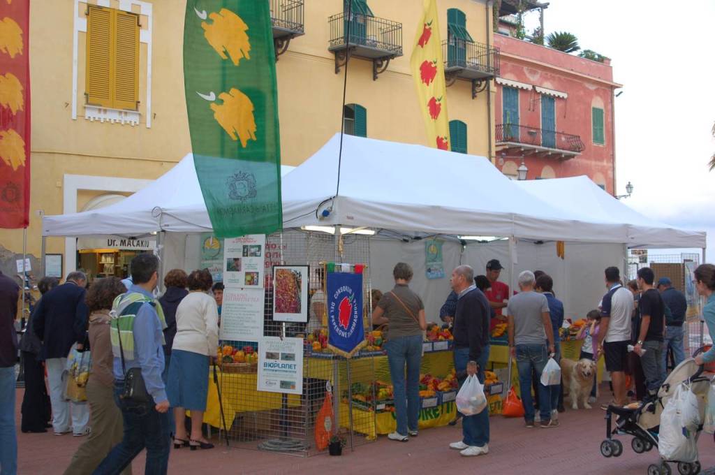 adn24 laigueglia sv | i 230 anni del comune festeggiati al salto dellacciuga