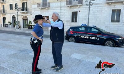 adn24 puglia | festa dei nonni un tributo dei carabinieri di barletta andria trani